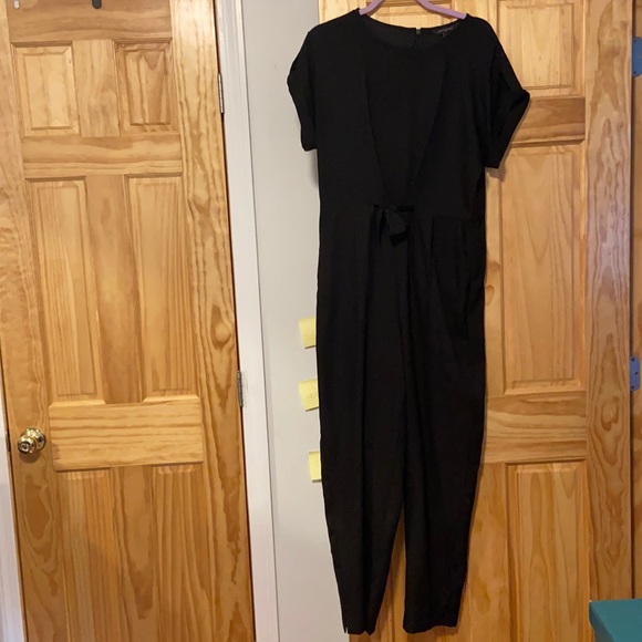 Black Short Sleeve Banana Republic Jumpsuit - Picture 5 of 5